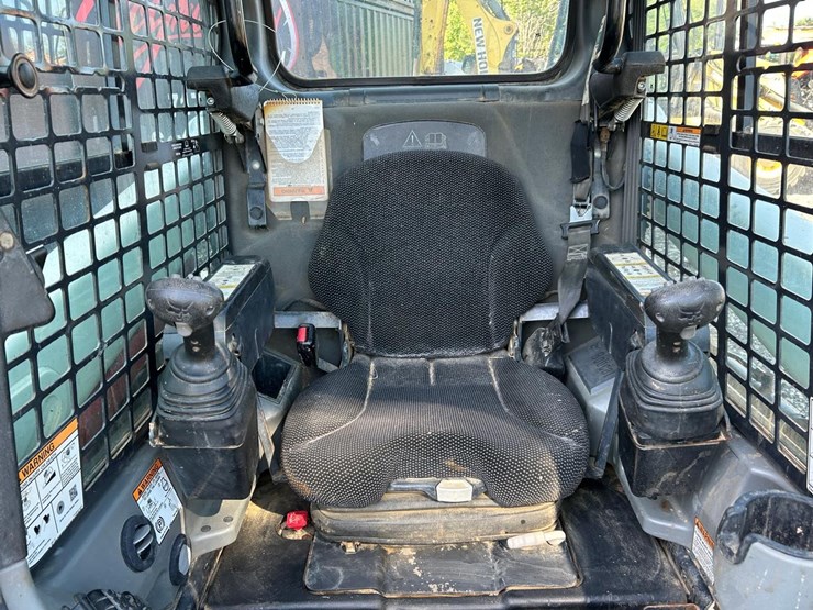 2020-bobcat-t550-image-19