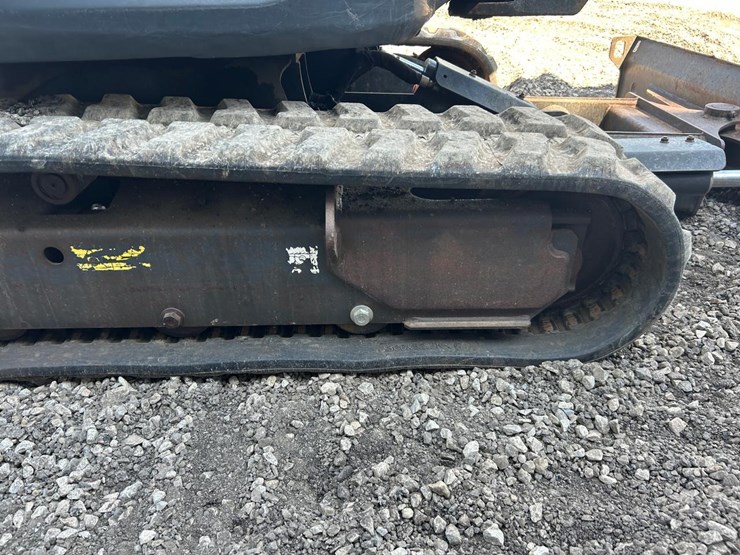 2019-bobcat-e35-image-12