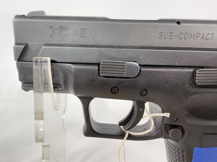 #39-•-springfield-sub-compact-xd-9-9mm-pistol-xd158354-image-10
