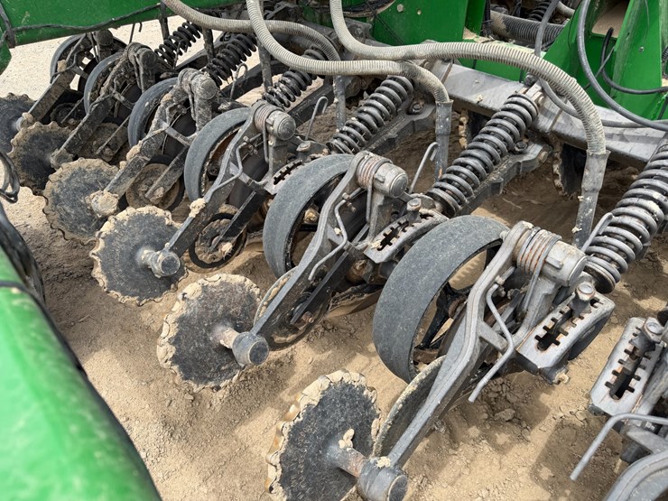john-deere-1890-image-34