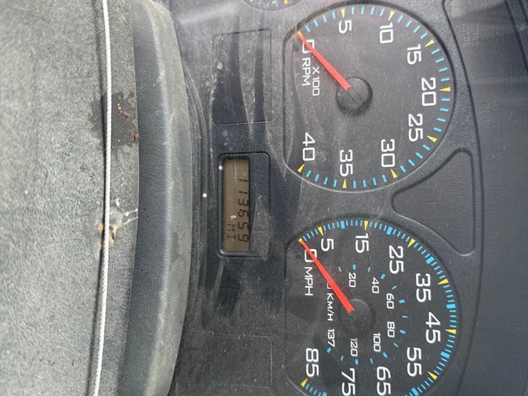 2004-international-durastar-4300-image-50