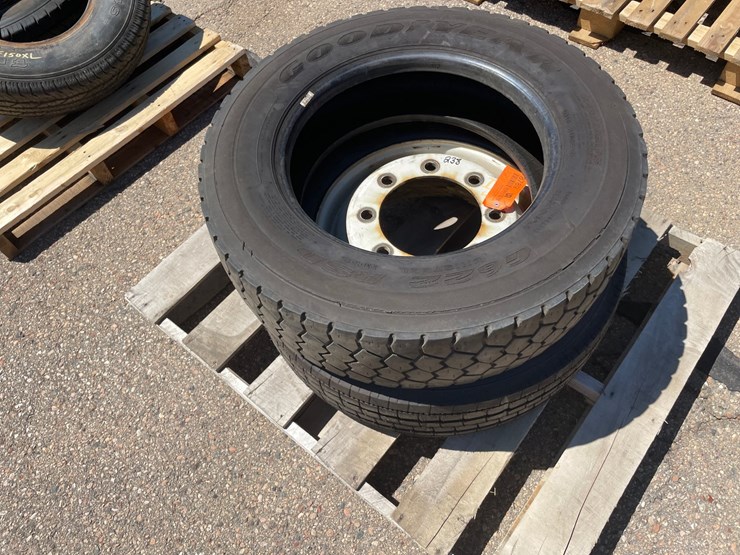 #8789-•-(2)-tires-image-2