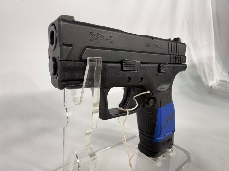#39-•-springfield-sub-compact-xd-9-9mm-pistol-xd158354-image-2