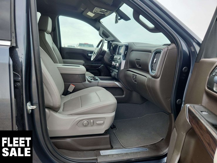 2021-gmc-sierra-1500-image-17