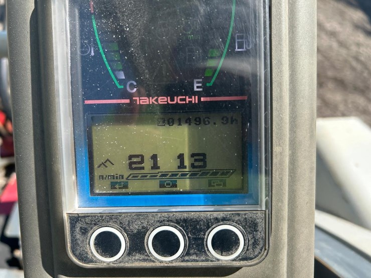 2020-takeuchi-tb230-image-19