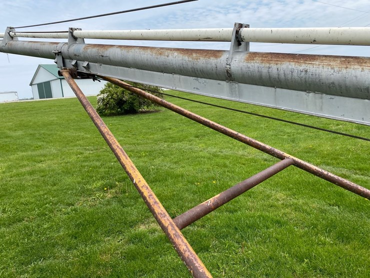 hutchison-6”x40’-transport-auger-with-hopper,-540-pto-image-12