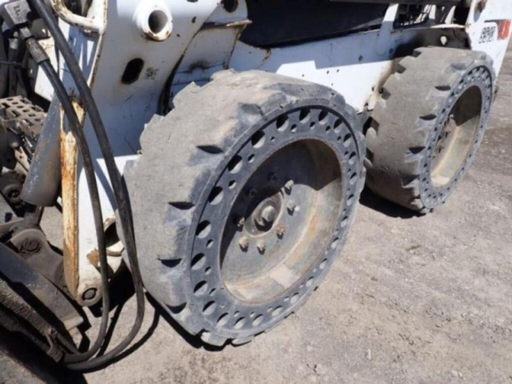 2014-bobcat-s510-image-30