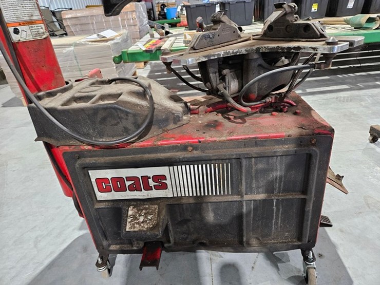 #6187-•-coats-rim-clamp-7060ax-tire-changer-image-10