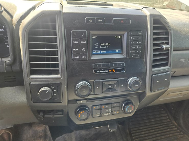 2017-ford-f550-image-42