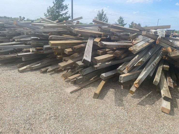 #10238-•-large-assortment-of-used-sign-posts-image-8