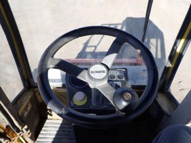 2003-bomag-bw145d-3-image-12