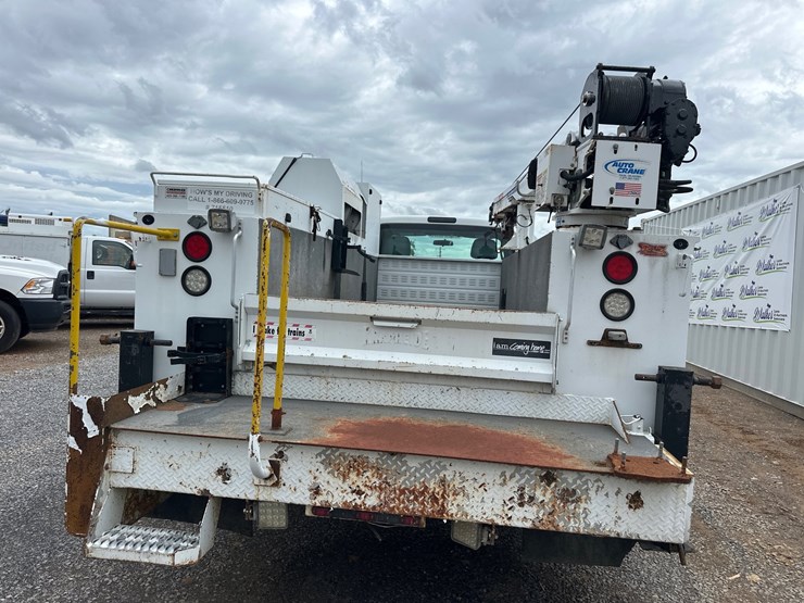 2016-ford-f550-image-5