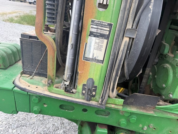 2004-john-deere-6420-image-48