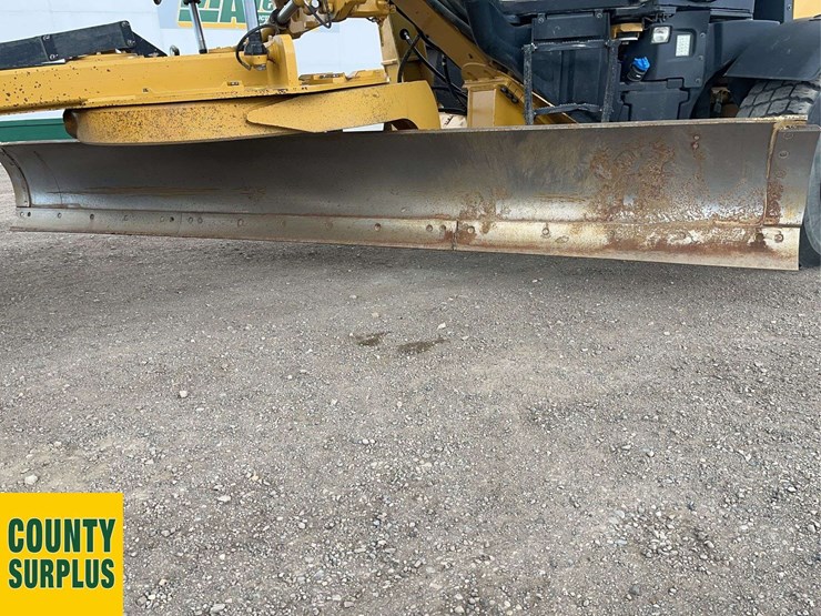caterpillar-160m3-awd-image-27