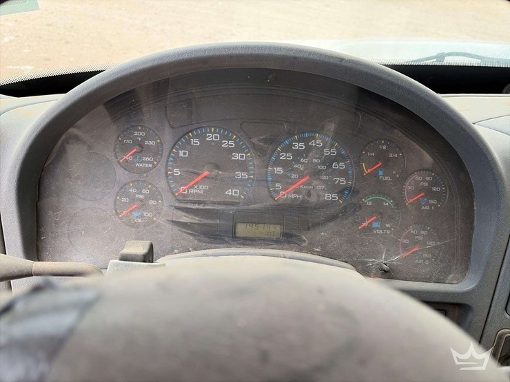 2003-international-durastar-4300-image-36