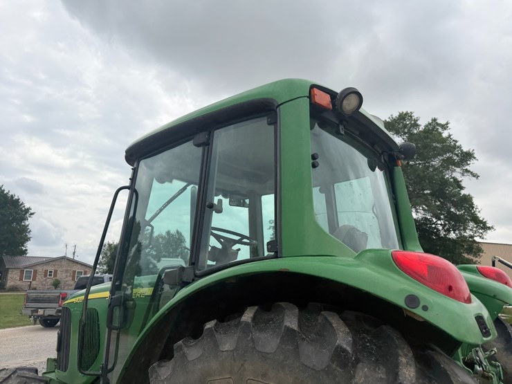 2004-john-deere-6420-image-23