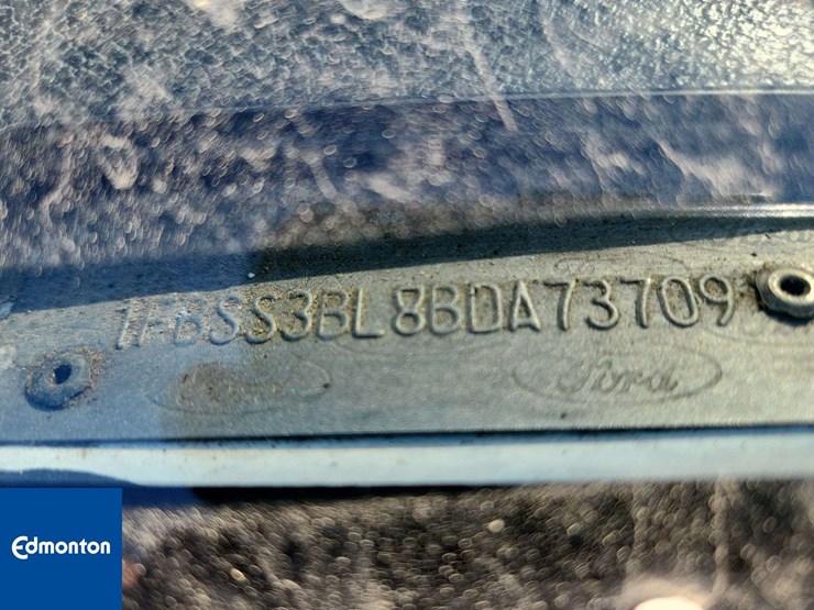 2011-ford-cargo-image-6
