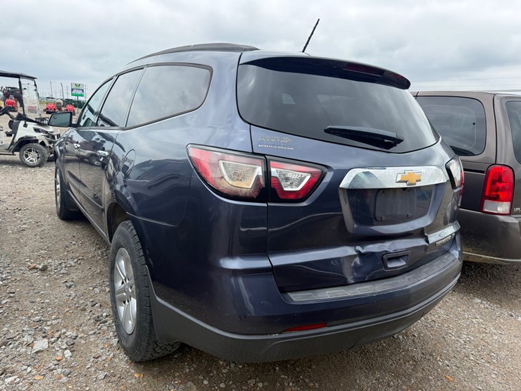 2013-chevrolet-traverse-image-4