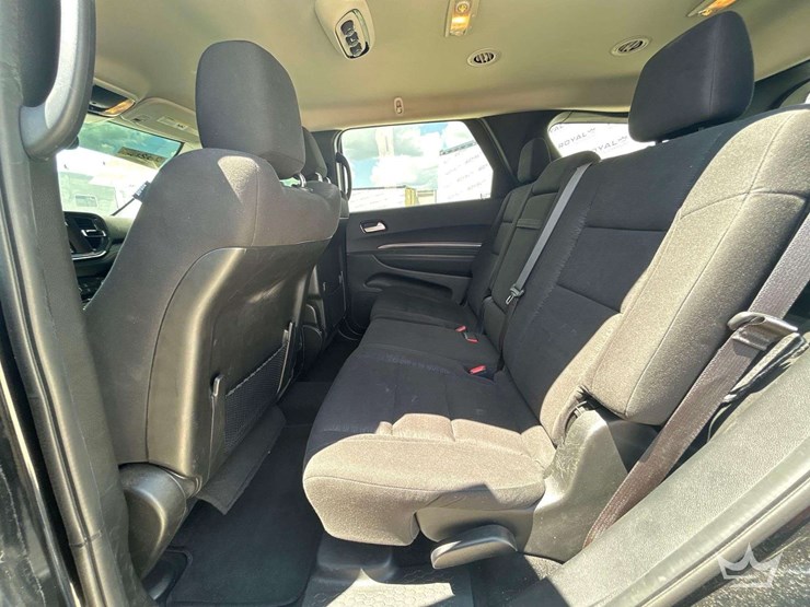 2021-dodge-durango-image-19