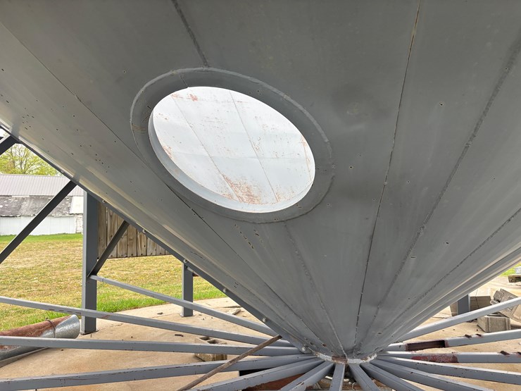 micada-hopper-bottom-image-9