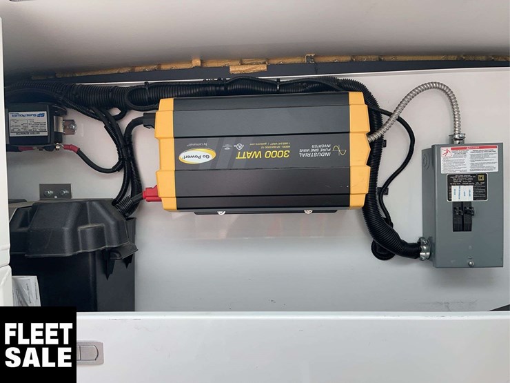 2018-mercedes-benz-sprinter-3500-image-27