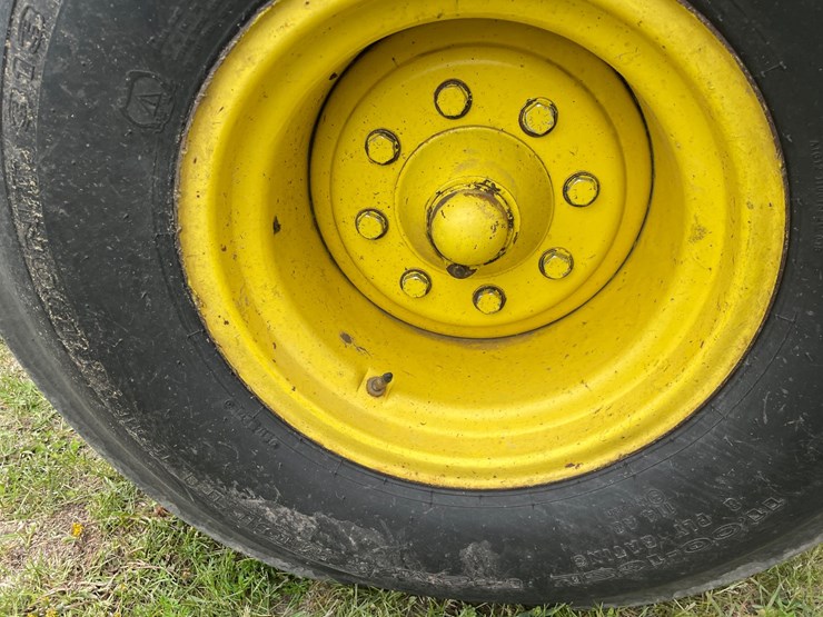 john-deere-7600-image-13