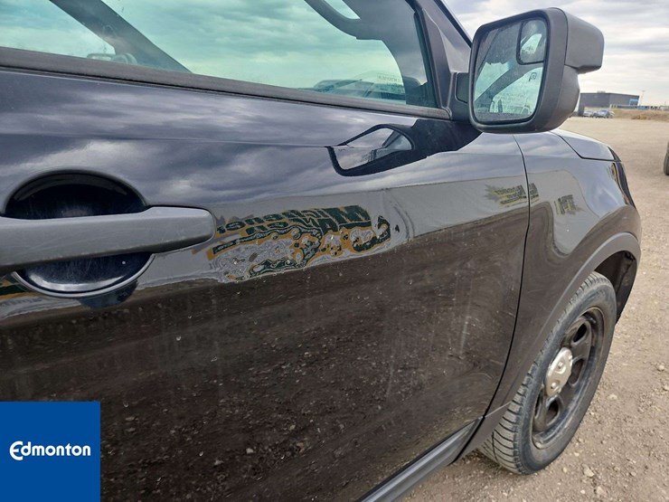 2015-ford-explorer-image-35
