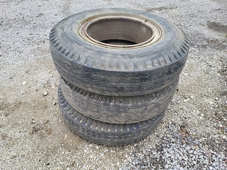 (3)-9.00-20-tires-w/dayton-rims-image-4
