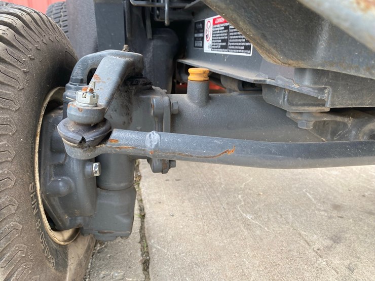 2018-kubota-f3990-image-33