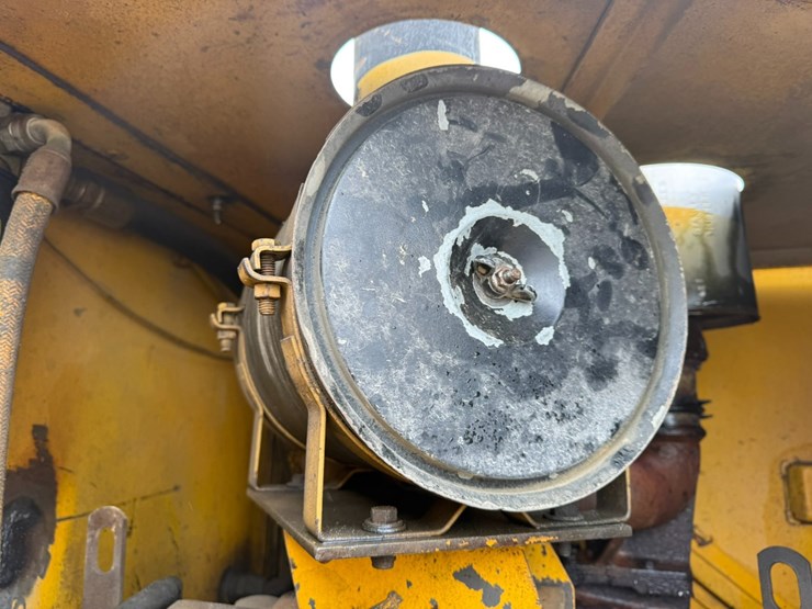 deere-544e-image-12