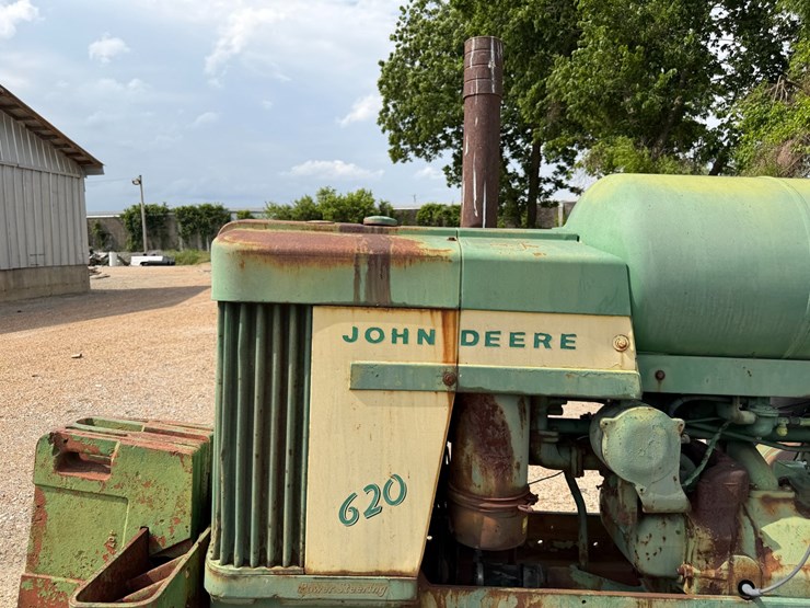 1957-john-deere-620-image-25