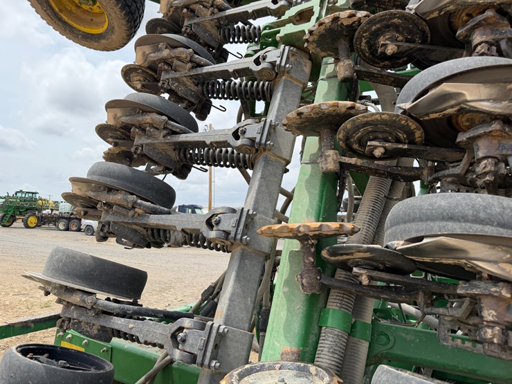 john-deere-1890-image-74