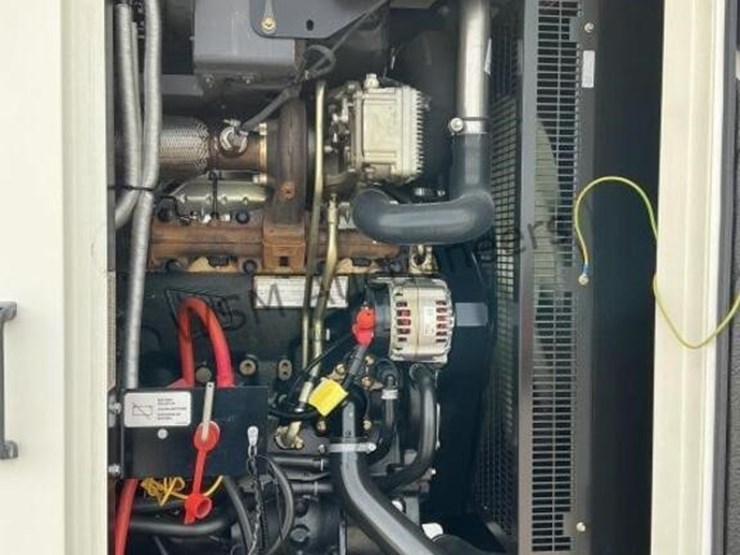 2020-jcb-g125rs-towable-generator-image-11