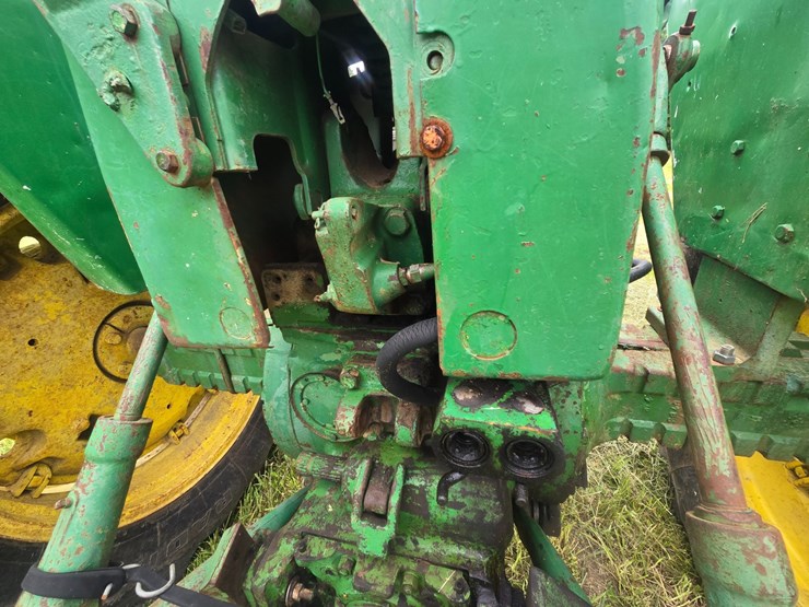 john-deere-4020-image-49