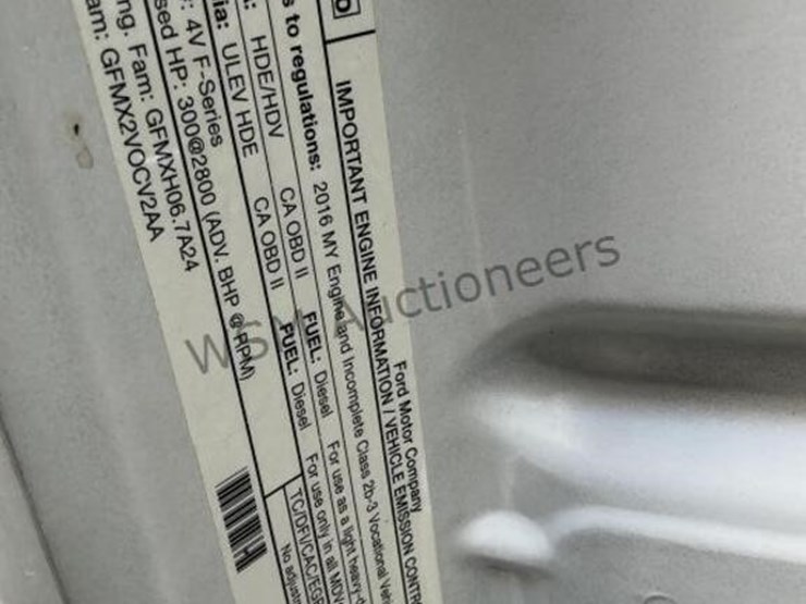 2016-ford-f350-image-15