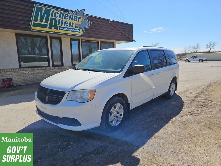 2012-dodge-grand-caravan-se-image-1