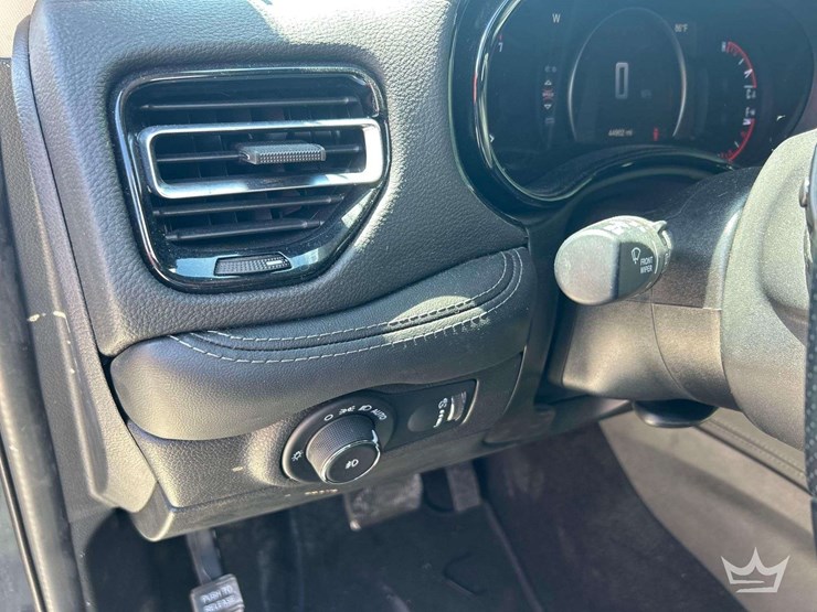 2021-dodge-durango-image-13