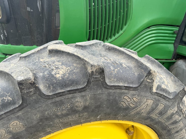 2004-john-deere-6420-image-8