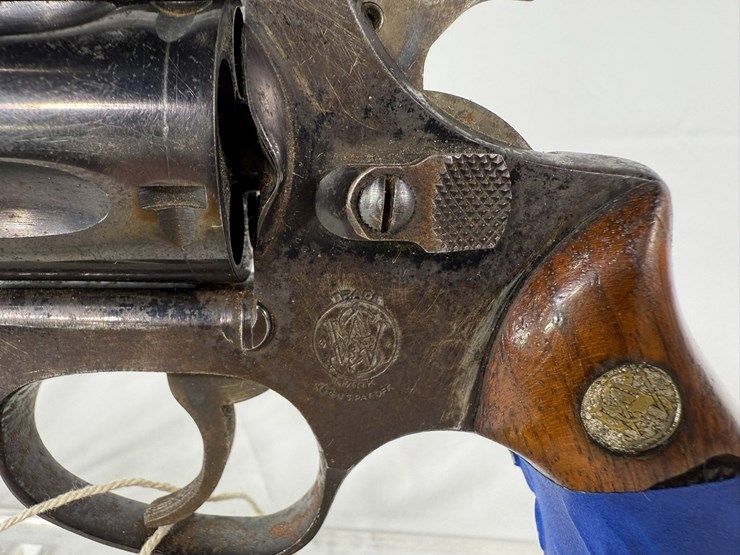 #70-•-smith-&-wesson-32-i-38-special-revolver-121087-image-10