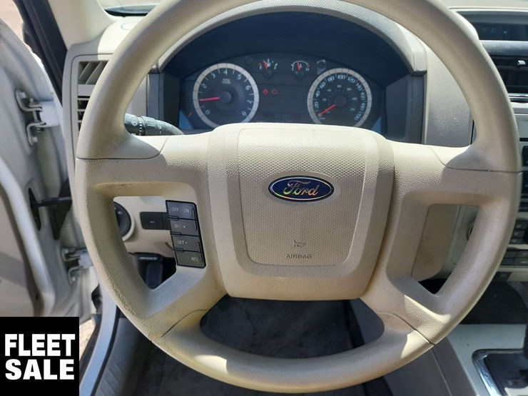 2012-ford-escape-xlt-image-19