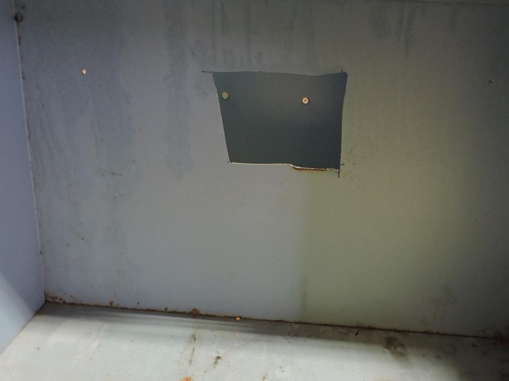 shop-cabinet-image-3