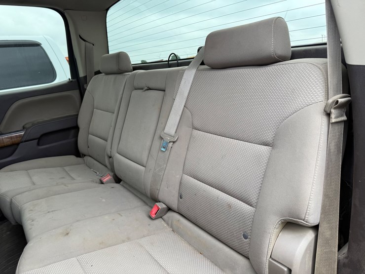 2015-gmc-1500-image-56