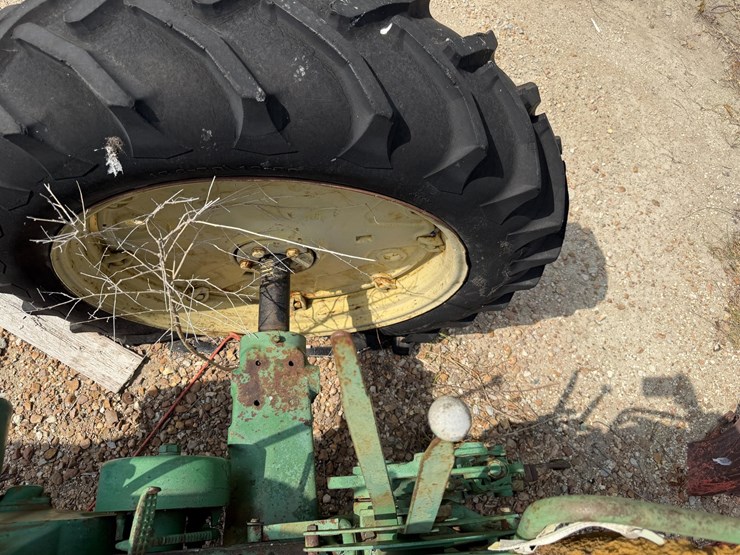 1957-john-deere-620-image-50