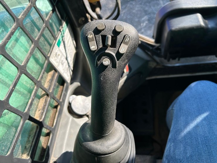 bobcat-t770-image-26