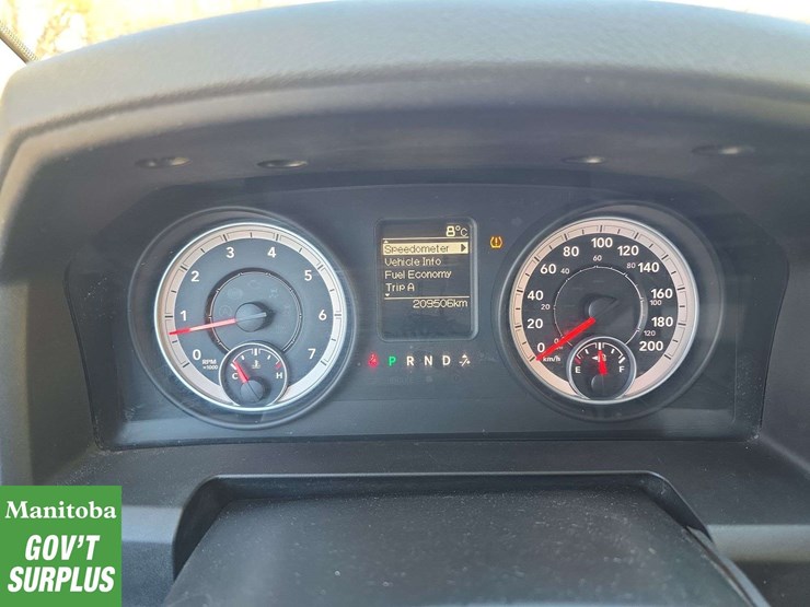 2013-dodge-1500-image-21