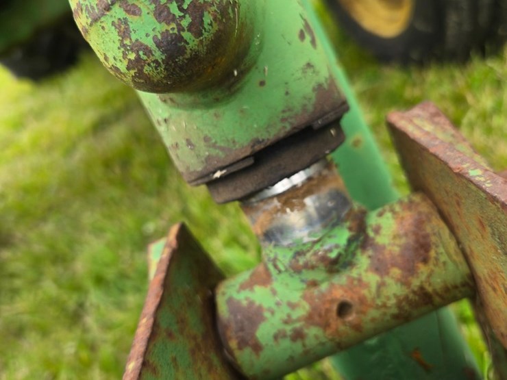 john-deere-2840-image-42