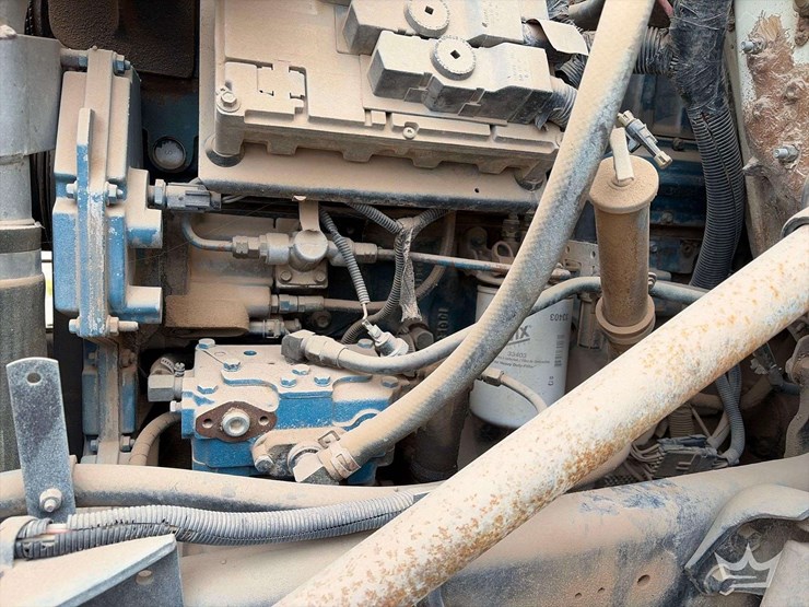 2000-international-4700-image-14