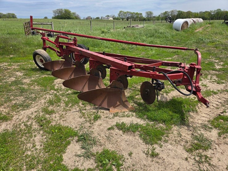 case-ih-540-image-1