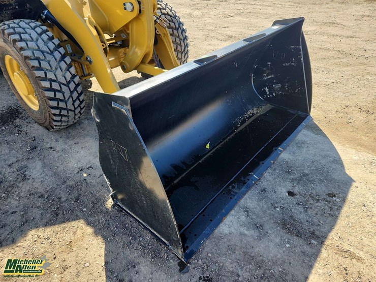 2022-caterpillar-907m-image-27