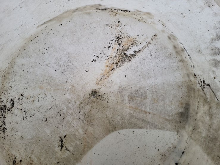 poly-coned-bottom-tank-image-12